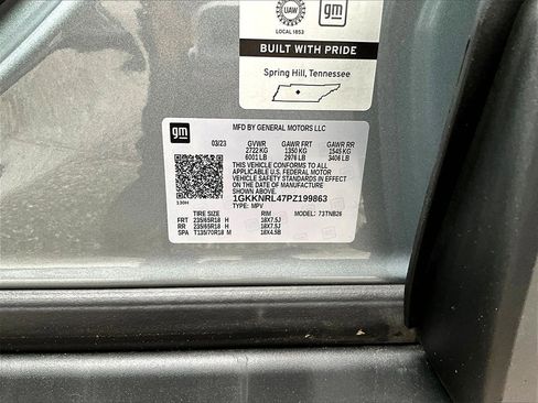 Certified 2023 GMC Acadia SLE w/ Driver Convenience Package image 18