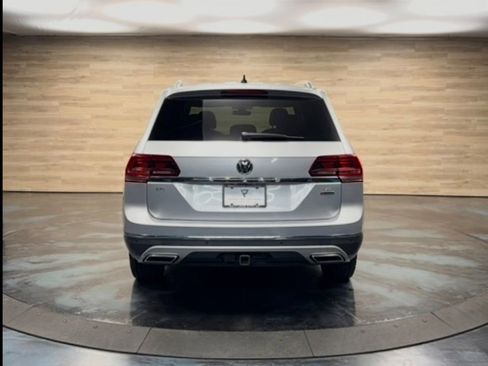 Used 2018 Volkswagen Atlas SEL AWD/4WD image 21