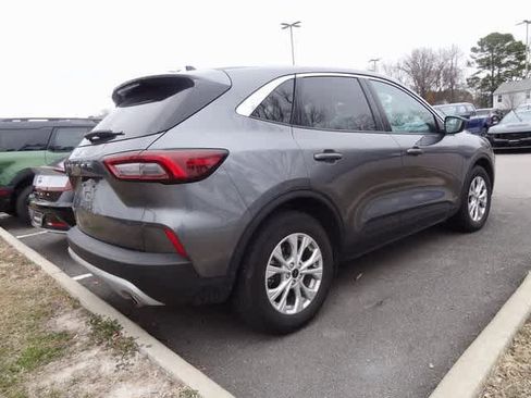 Used 2024 Ford Escape Active image 7