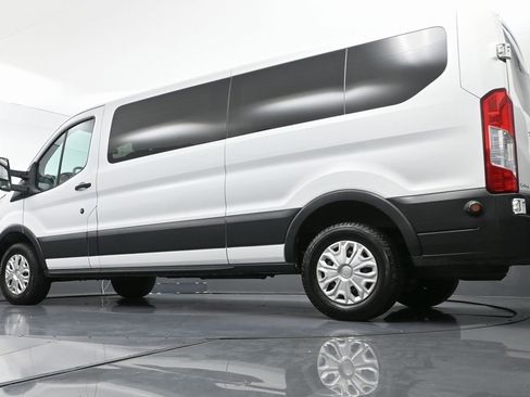 Used 2015 Ford Transit 350 XLT image 50