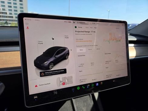 Used 2023 Tesla Model Y 2WD image 29