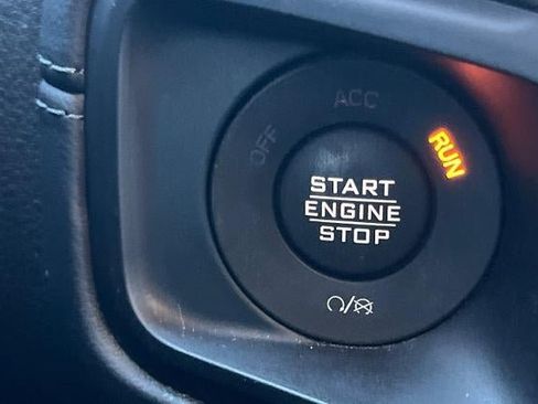 Used 2024 Jeep Wrangler Unlimited Sahara AWD/4WD image 30