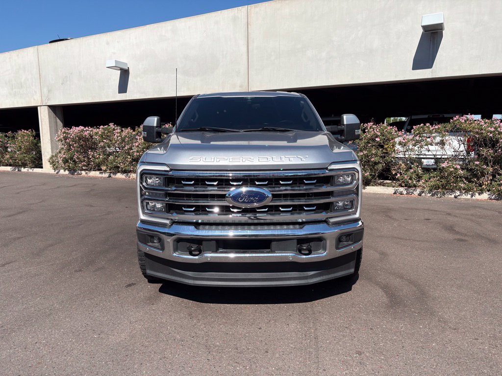 Used 2023 Ford F250 Lariat w/ Lariat Ultimate Package AWD/4WD image 3