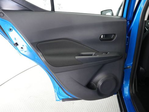 Used 2022 Nissan Kicks S FWD image 28