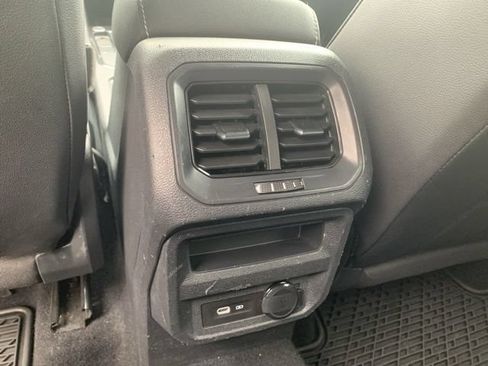 Used 2022 Volkswagen Tiguan SE R-Line FWD image 37