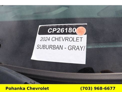 Certified 2024 Chevrolet Suburban Z71 w/ Luxury Package AWD/4WD image 31