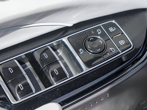 New 2026 Cadillac Lyriq Luxury w/ LPO, Floor Liner Package image 17