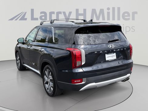 Used 2022 Hyundai Palisade SEL w/ 8P Bench Seat Package AWD/4WD image 3