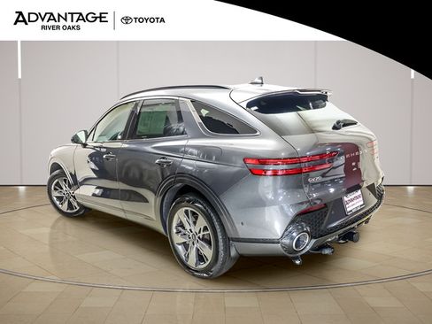Used 2022 Genesis GV70 3.5T Sport w/ Sport Advanced Package AWD/4WD image 5