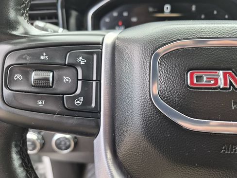 Used 2025 GMC Sierra 1500 SLT AWD/4WD image 19