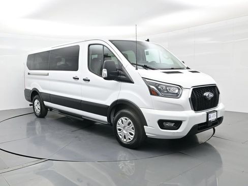 Used 2023 Ford Transit 350 XLT image 59
