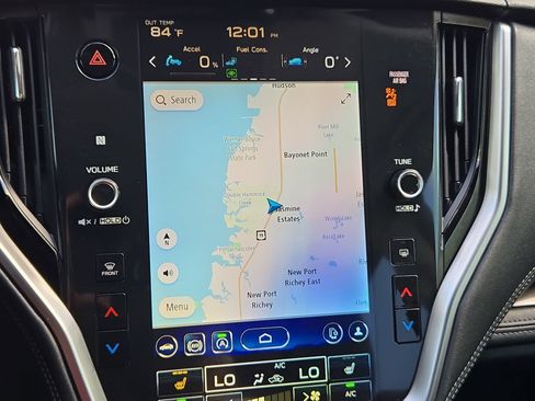 Used 2024 Subaru Outback Limited image 18