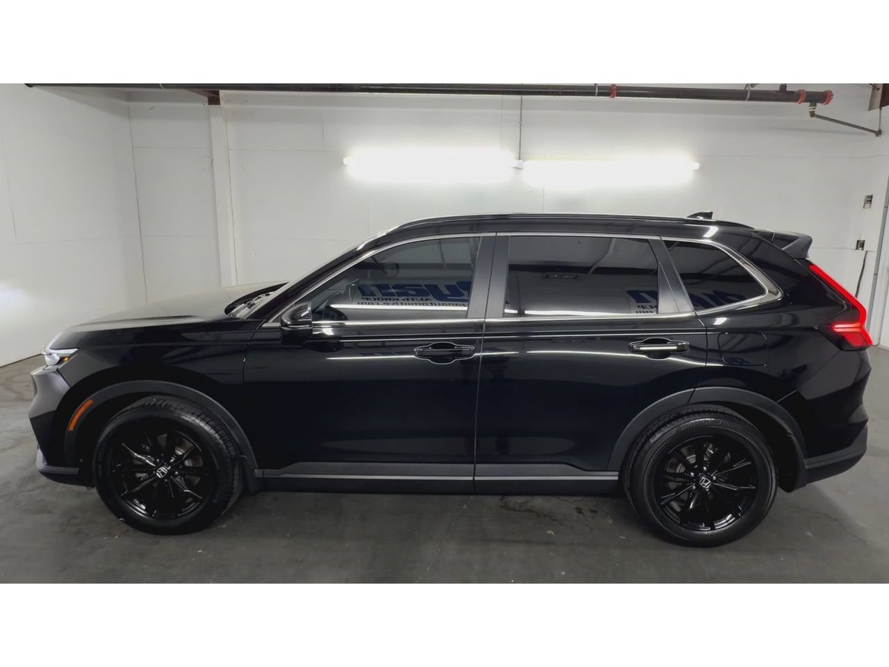 Used 2024 Honda CR-V Sport image 5