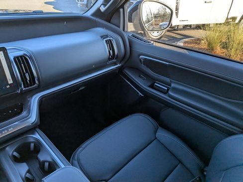 New 2026 Ford Expedition Max Platinum w/ Stealth Appearance Package image 19