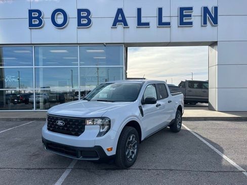 New 2025 Ford Maverick XLT w/ Equipment Group 301A image 1