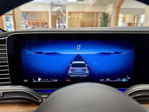 New 2026 Mercedes-Benz GLS 450 4MATIC image 8