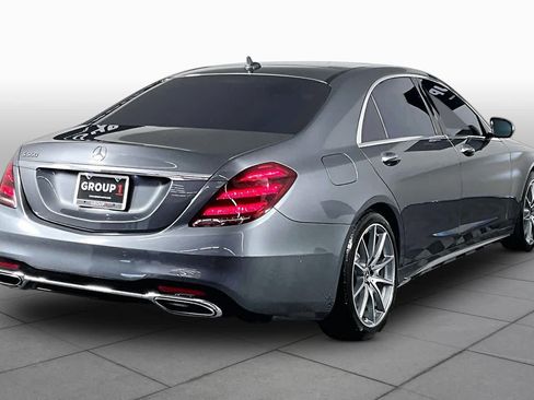 Used 2018 Mercedes-Benz S 560 Sedan image 12