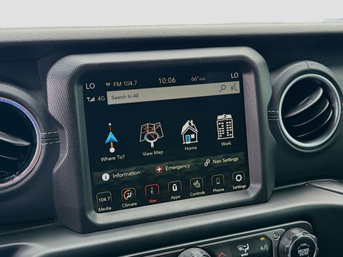 Used 2022 Jeep Wrangler Unlimited Sahara w/ Cold Weather Group image 12