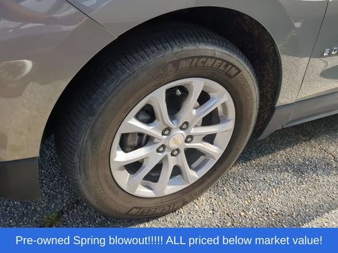 Used 2018 Chevrolet Equinox LT FWD image 7