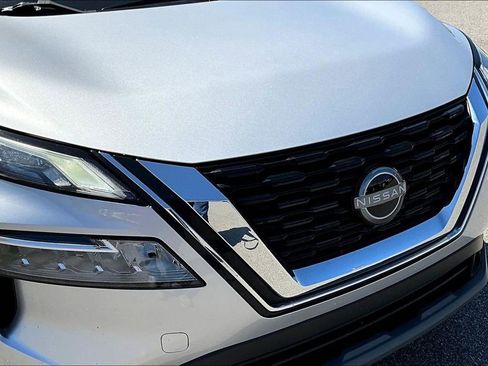 Used 2023 Nissan Rogue SV AWD/4WD image 35