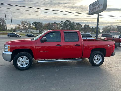 Used 2013 Chevrolet Silverado 1500 LT w/ All-Star Edition AWD/4WD image 9