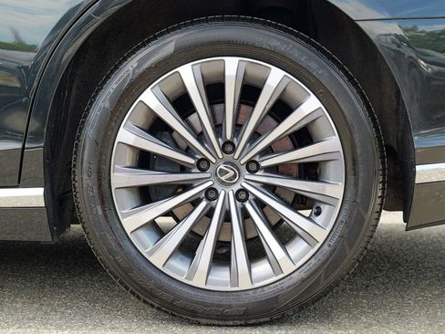 Used 2024 Lexus LS 500 AWD w/ Interior Upgrade Package image 14