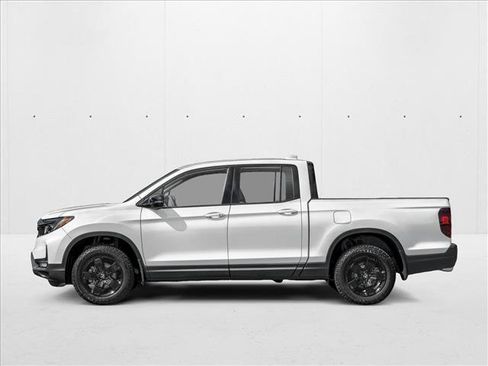 New 2026 Honda Ridgeline Black Edition image 3
