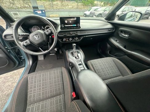 Used 2024 Honda HR-V Sport image 25