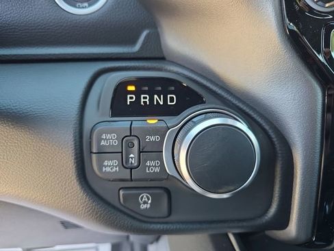 New 2026 RAM 1500 Big Horn AWD/4WD image 21