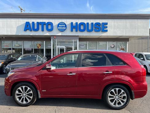 Used 2014 Kia Sorento SX w/ 3rd Row Package AWD/4WD image 8