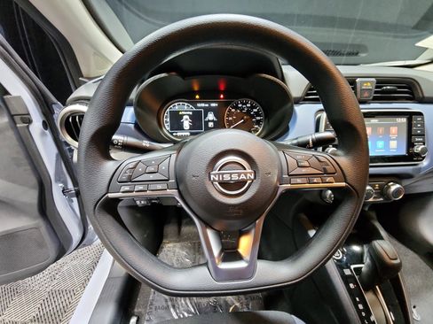 New 2025 Nissan Versa SV w/ Trunk Package image 9