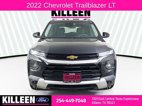 Used 2022 Chevrolet TrailBlazer LT w/ Confidence II Package image 2