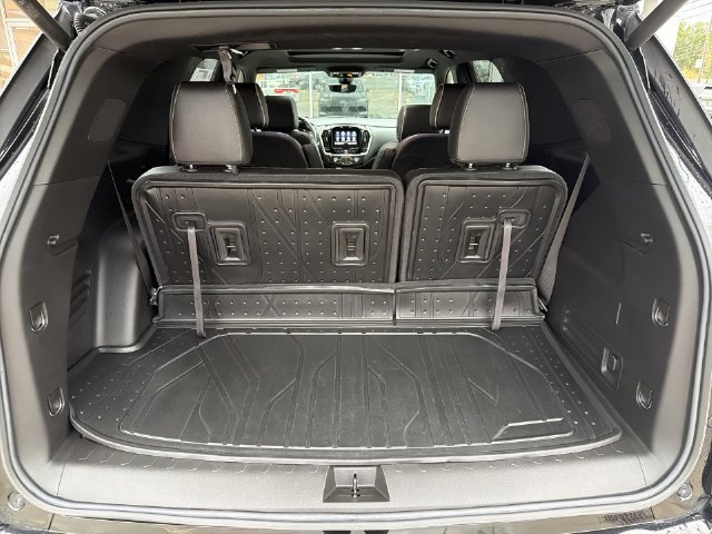 Used 2023 Chevrolet Traverse Premier w/ Redline Edition AWD/4WD image 34