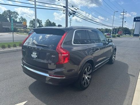 Used 2024 Volvo XC90 B5 Plus AWD/4WD image 5