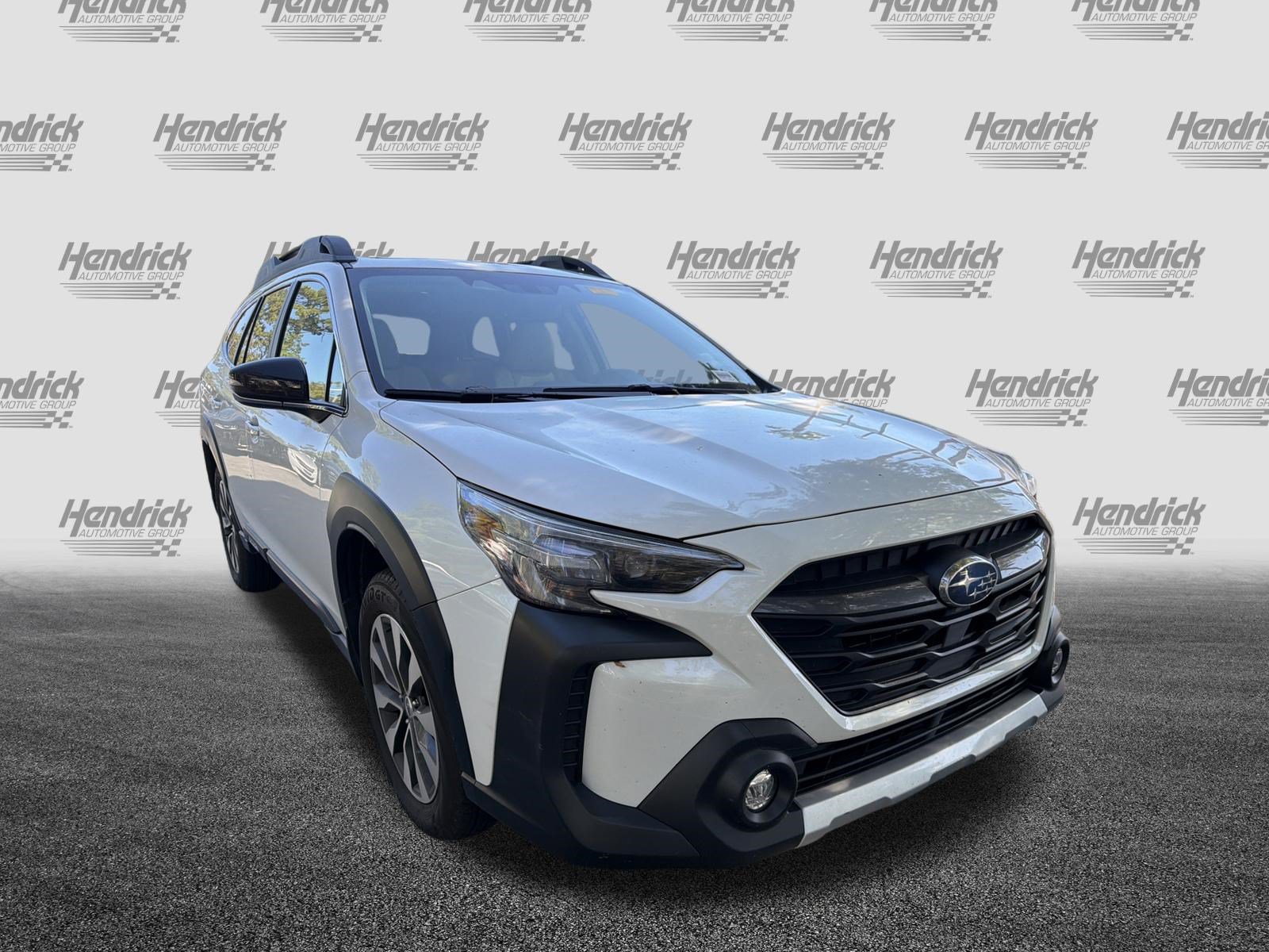 Used 2025 Subaru Outback Limited w/ Popular Package #2 AWD/4WD image 2