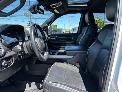 Used 2023 RAM 2500 Laramie w/ Night Edition image 13