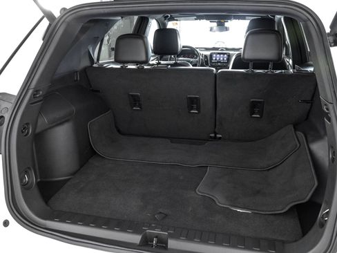 Used 2022 Chevrolet Equinox RS w/ RS Leather Package FWD image 39