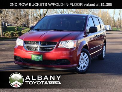 Used 2015 Dodge Grand Caravan American Value Package w/ UConnect Hands-Free Group