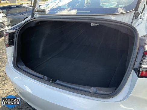 Used 2023 Tesla Model 3 Standard Range image 8