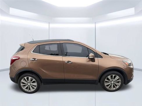 Used 2017 Buick Encore Preferred FWD image 5