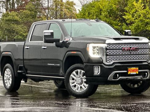 Used 2021 GMC Sierra 3500 Denali w/ Denali Ultimate Package image 2