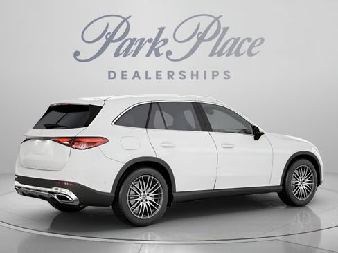 Certified 2026 Mercedes-Benz GLC 300 image 21