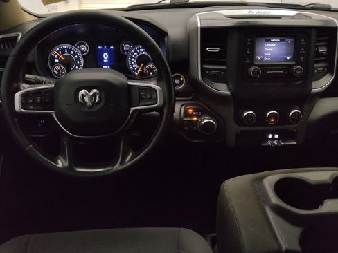 Used 2020 RAM 1500 Big Horn AWD/4WD image 22
