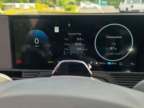 New 2025 Hyundai Ioniq 5 SE image 21