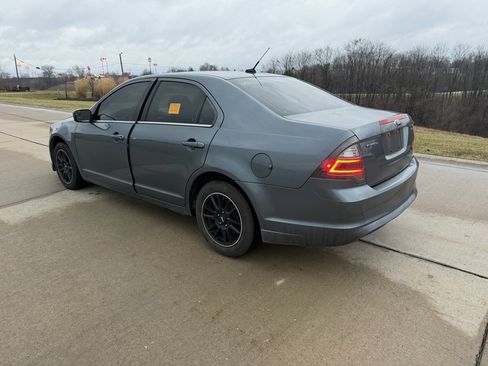 Used 2011 Ford Fusion SE w/ 202A Rapid Spec Order Code image 2