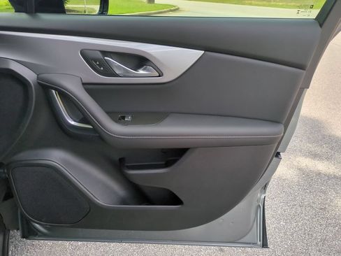 New 2026 Chevrolet Blazer LT w/ Midnight/Sport Edition FWD image 33