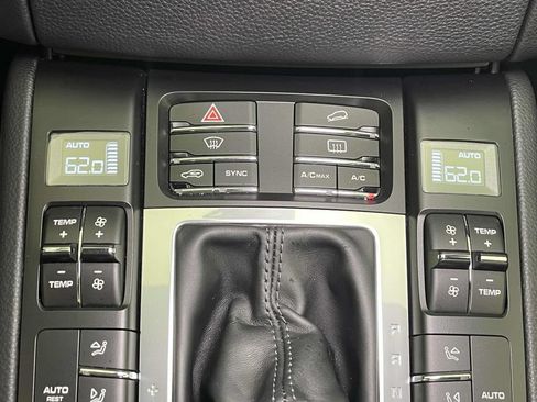 Used 2018 Porsche Macan S AWD/4WD image 32