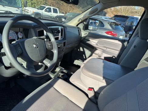 Used 2008 Dodge Ram 3500 Truck SXT image 9