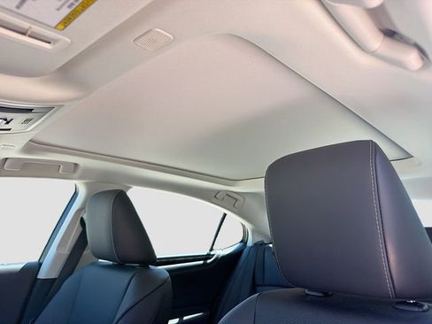 Used 2023 Lexus ES 350 w/ Premium Package FWD image 26