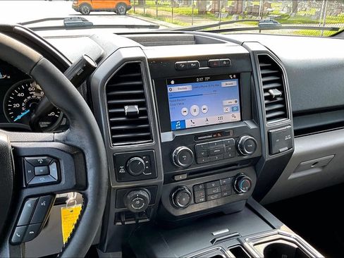 Used 2018 Ford F150 XLT w/ Equipment Group 302A Luxury AWD/4WD image 6